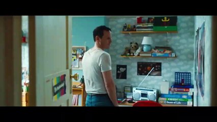 All of Us Strangers | Tráiler oficial subtitulado