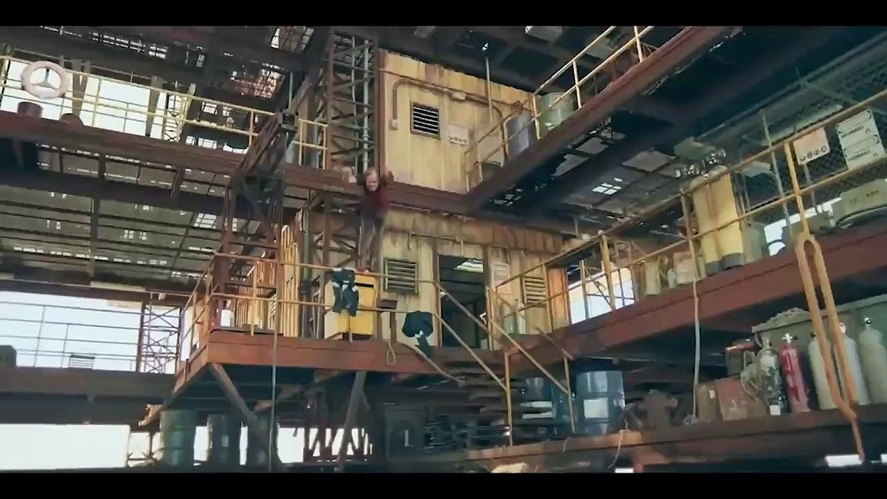 Demonio Negro | Clip "Hang On"