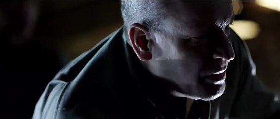 Línea de Fuego | Clip en inglés