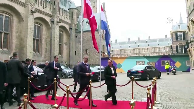 Dışişleri Bakanı Hakan Fidan, Hollanda Başbakanı Mark Rutte ile görüştü