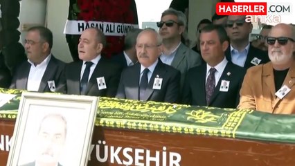 Kılıçdaroğlu ve Özel, aylar sonra aynı karede! Tabuta beraber omuz verdiler