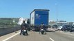 Dos camiones y tres turismos implicados en aparatoso accidente en la VA-30, en Valladolid