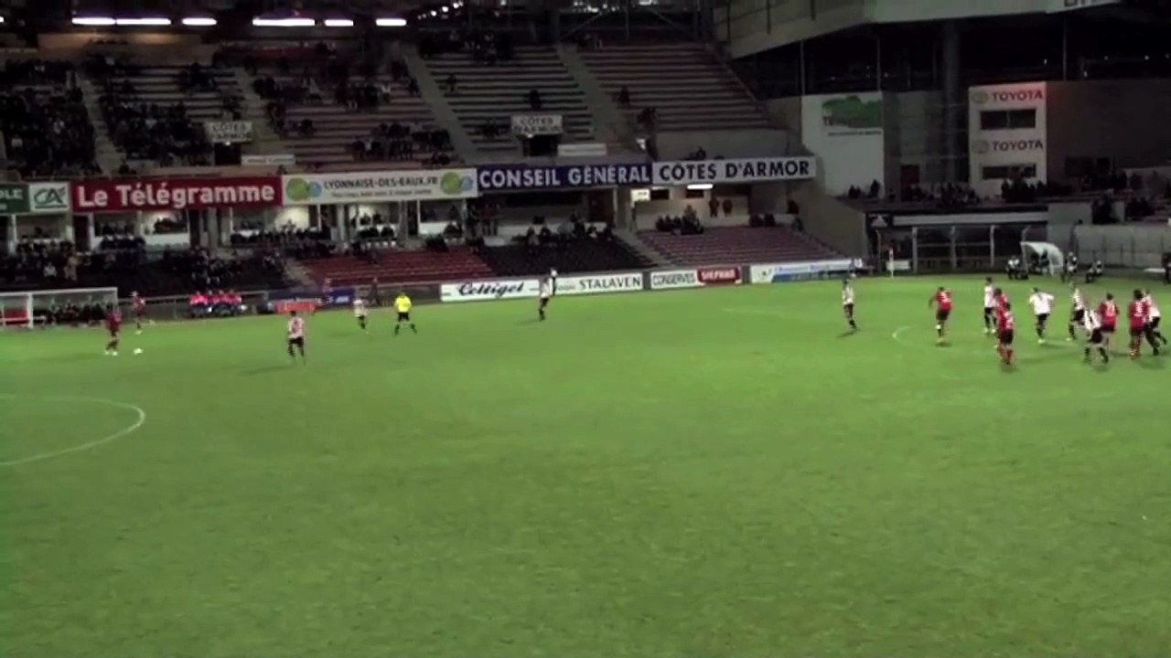 2010-2011 - J14 - SOLY -GUINGAMP - FREJUS ST RAPH 3-1