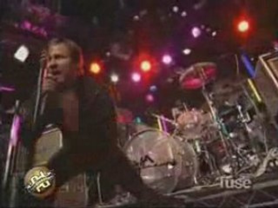 Angels & Airwaves - Everythings magic (Show TV)