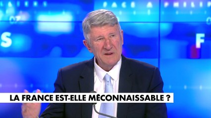 Philippe de Villiers : «C'est une énigme (...) On croit entendre un violon et il joue du pipeau, ça c'est fort. C'est un communicant hors norme mais derrière, il y a un pays qui s'effondre»