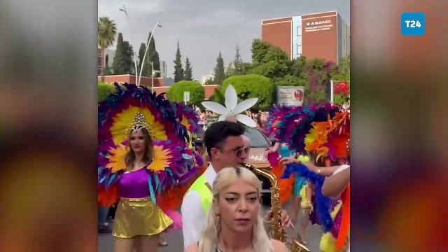Adana Portakal Çiçeği Karnavalı Rio’yu aratmadı