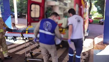 Motociclista ferido em forte colisão no Sanga Funda corre o risco de ter a perna amputada, diz médico