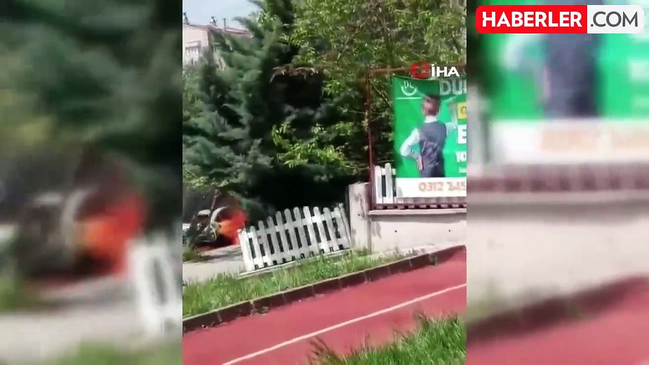 Ankara'da seyir halindeki araç alevlere teslim oldu