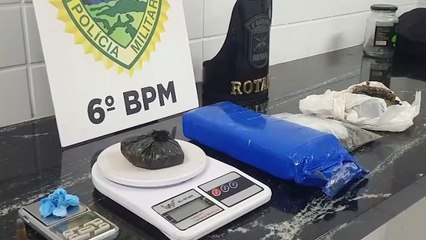 Na procura por suspeito de homicídio, mãe de três crianças é presa com drogas no Morumbi