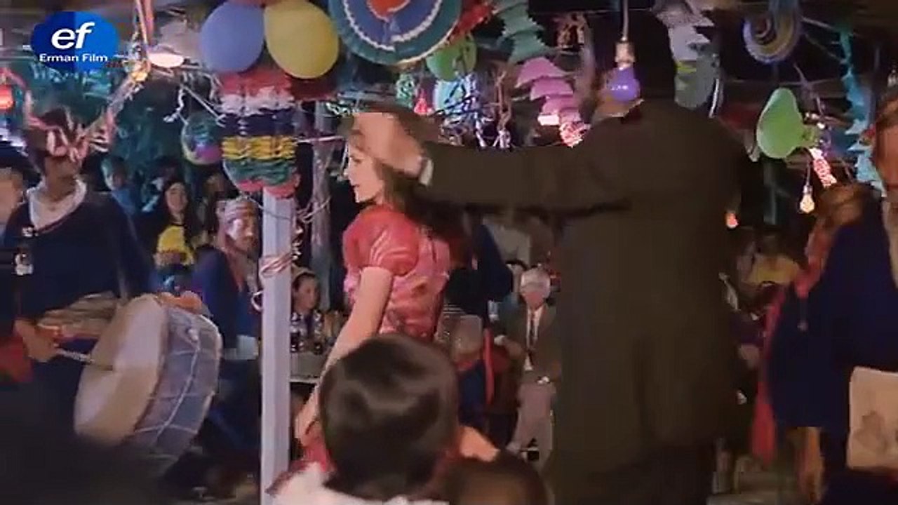 Hayat Bayram Olsa -Kadir İnanır & Hülya Koçyiğit