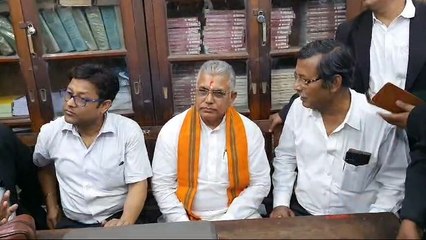 মুখ্যমন্ত্রীর পিতৃপরিচয় নিয়ে ব্যাঙ্গাত্মক মন্তব্য! dilip-কে কী বলল কোর্ট?