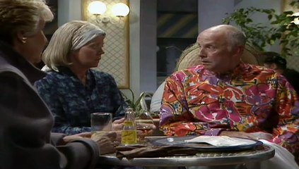 One Foot In The Grave - S02 - E01 - In Luton Airport, No-One Can Hear You Scream