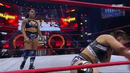 Skye Blue takes on “Legit” Leyla Hirsch!  42024 AEW Collision