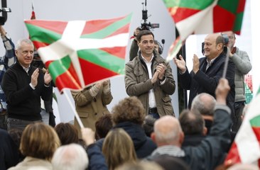 La Tertulia de La Trinchera con Carlos Cuesta, María Muñoz y Hermenegildo Altozano
