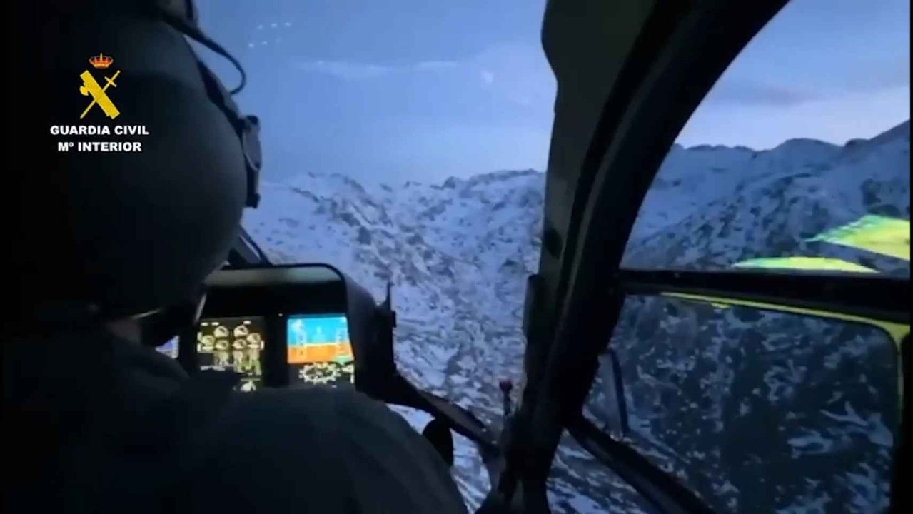 Así ha sido el primer rescate aéreo con gafas de visión nocturna de la Guardia Civil en España
