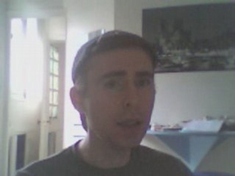 Wiwi massacre "Le monde est fou le monde est beau"