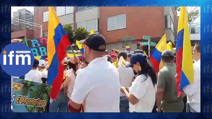 ASÍ TRANSCURRIERON LAS MARCHAS EN MEDELLIN Y BOGOTA