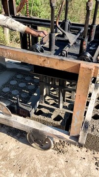 This is our family runs business in Nar Azad Kashmir, we all kind of cement block and tough tiles. We also have transportation facilities for goods and supplies. #⛳✌