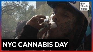 New Yorkers celebrate cannabis day in Washington Square Park