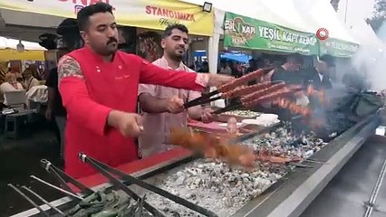 Uluslararası Portakal Çiçeği Karnavalı'nda 310 ton et tüketildi