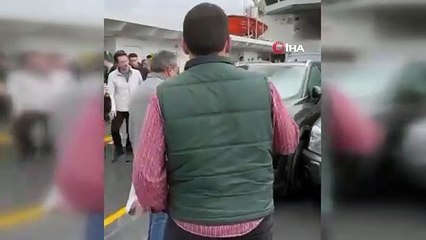 Dev Dalgalar Onlarca Araca Zarar Verdi