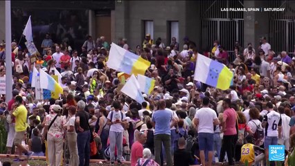 Mass protests in Canary Islands decry overtourism