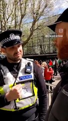 Man arrested outside Barclays, Portsmouth during Palestine protest