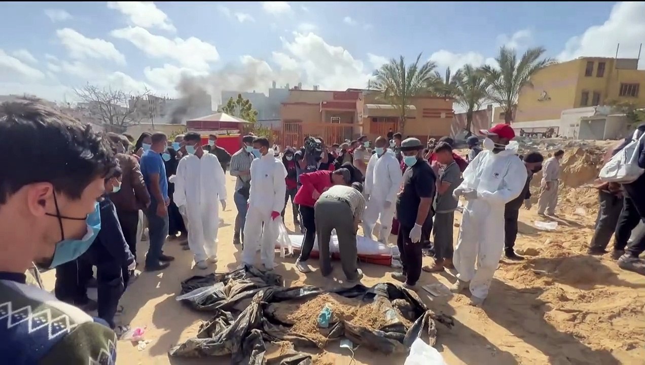 Dutzende Leichen in 'Massengrab' im Gazastreifen entdeckt