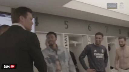 Tom Brady joins Real Madrid players in locker room after El Clásico win