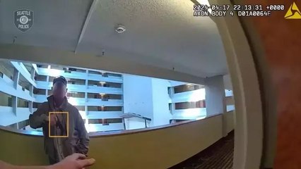 ABD’de polis, silah çeken ‘pedofili’ şüphelisini vurdu! O anlar kamerada
