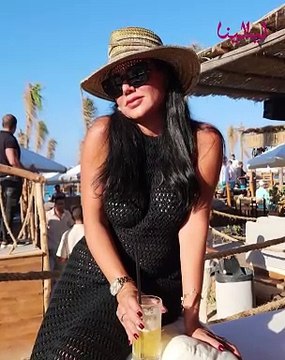 رانيا يوسف تثير الجدل بفستان جرىء جديد