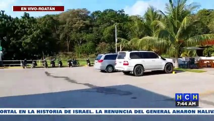 ¡No quieren esperar! Isleños piden se habilite parte del hospital, que se encuentra «a medio palo» en Roatán