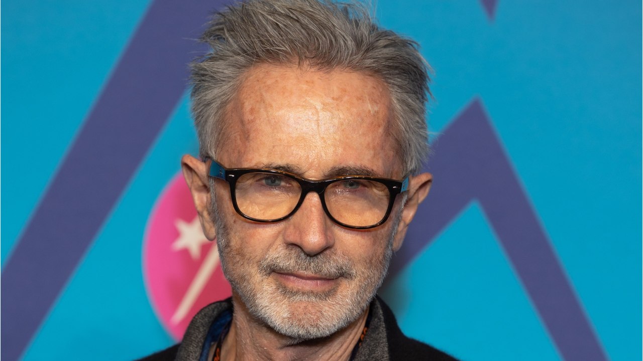 GALA VIDEO - Thierry Lhermitte : mais au fait, combien a-t-il d'enfants et de petits-enfants ?