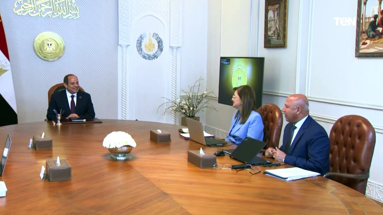 الرئيس  السيسي يتابع الموقف التنفيذي للخطة الاستثمارية لمشروعات قطاع النقل