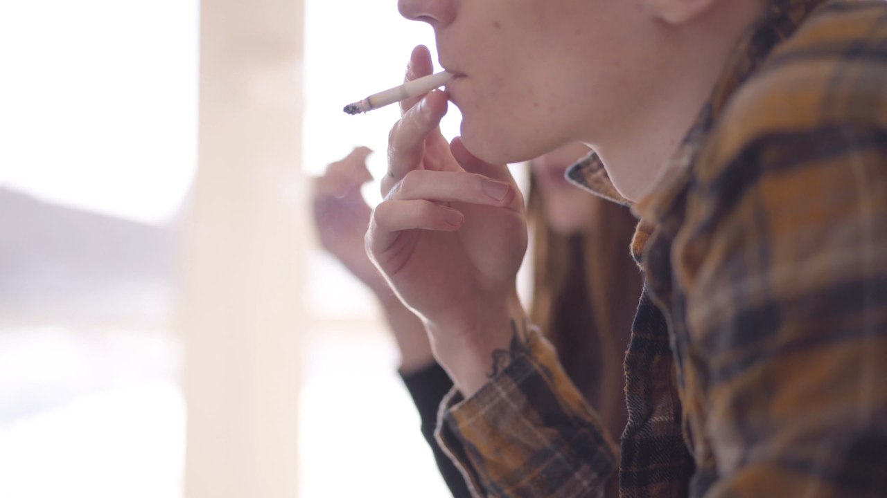 Smoking ban: Health experts welcome ban which could see fewer people taking up smoking