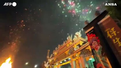 Taiwan, celebrata fra le scosse sismiche la festa del Dio della Medicina