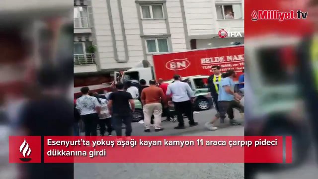 Yokuş aşağı kayan kamyon 11 aracı biçti