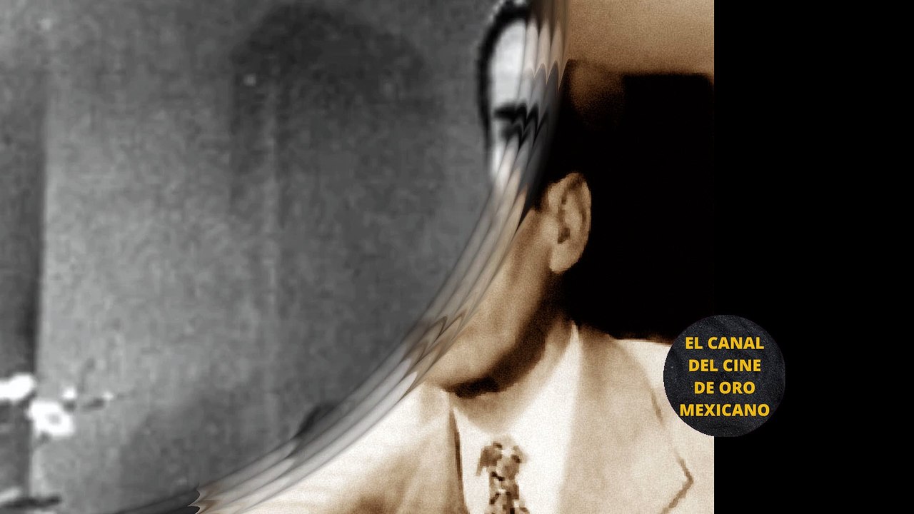 EL PEOR DIRECTOR DE TODOS LOS TIEMPOS QUE SE CASÓ CON 4 RUMBERAS