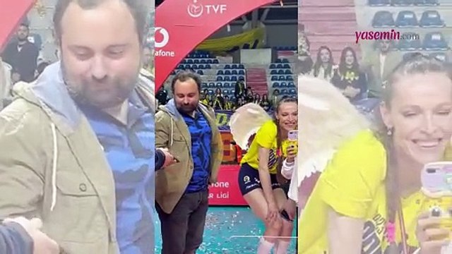 Gibi'nin Ersoy'u Ahmet Kürşat Öçalan Eda Erdem'le hatıra fotoğrafı çektirdi! O anlar gündem oldu