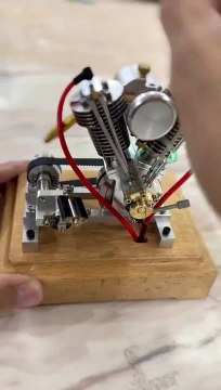 V2 Engine Model Mini V-twin with Pedal Start - EngineDIY_HD