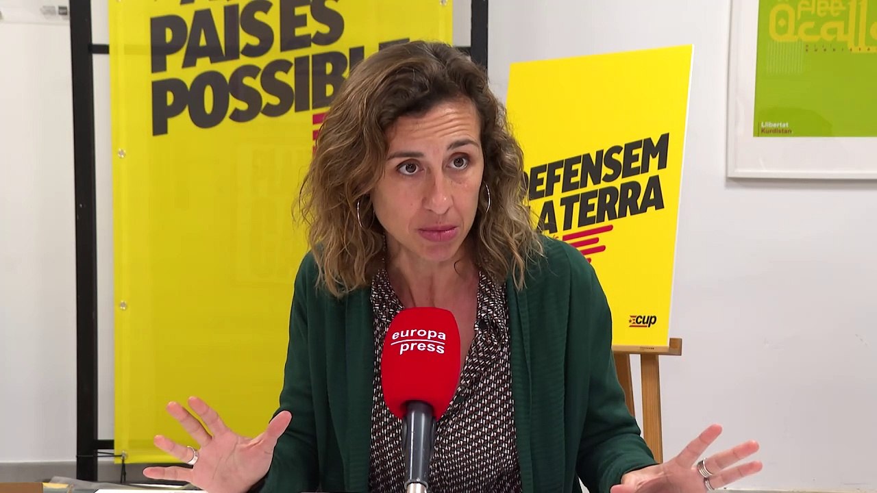 Estrada pide a ERC y Junts “un cambio de rumbo” social y nacional e insta a Comuns a sumarse