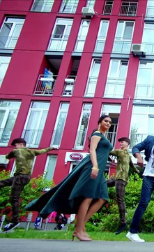 Keerthy Suresh Hot Edit } Pudhu Metro Rail Vertical Video | Actress Keerthy Suresh Hottest Video