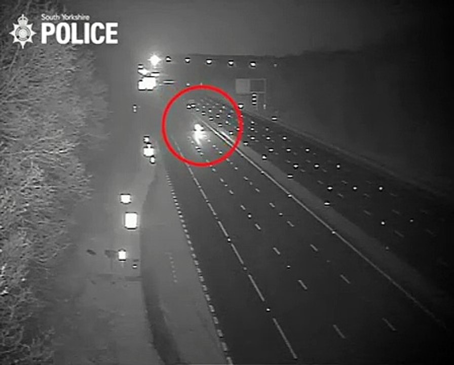 Shocking video shows drink-driving suspected driving on wrong side of M1 near Sheffield