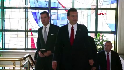 İmamoğlu'nun koltuğu devrettiği minik başkandan öğrenciler için talimat