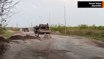 ビデオ：捕獲されたウクライナのレオパード戦車がロシアへ輸送される