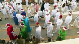 شاهد: السامريون يحتفلون بعيد الفصح ويذبحون الأضاحي في نابلس
