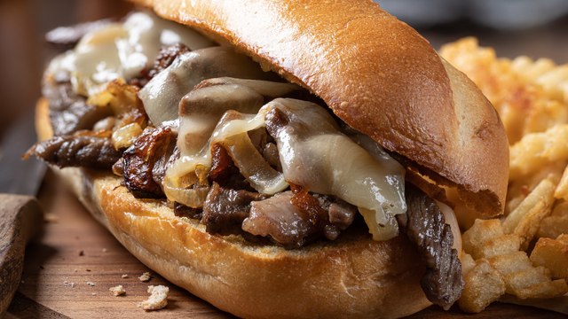 Big Mistakes Everyone Makes When Cooking Steak Sandwiches