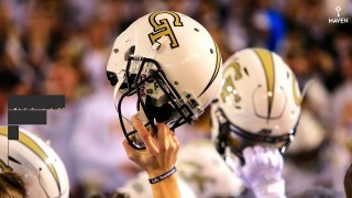 2021 DE Joshua Robinson Commits to Georgia Tech