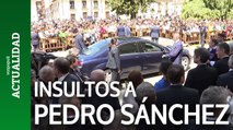 Insultos a Pedro Sánchez a la salida del Premio Cervantes en Alcalá de Henares