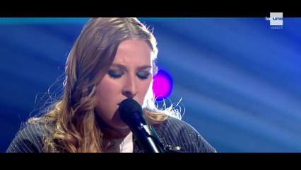 Héléna Bailly sur la RTBF (The Voice Belgium) ("Aimée pour de Vrai" en duo avec Emma)) (23/04/2024)